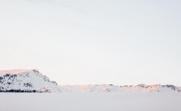 壮观美丽大自然雪山美景意境壁纸